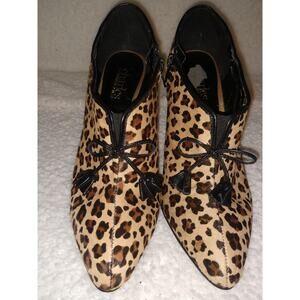 Charles David Calf Heels Sz 6